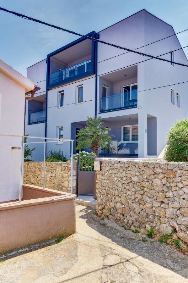 Apartments Hemetek Veli Lošinj Екстериор снимка