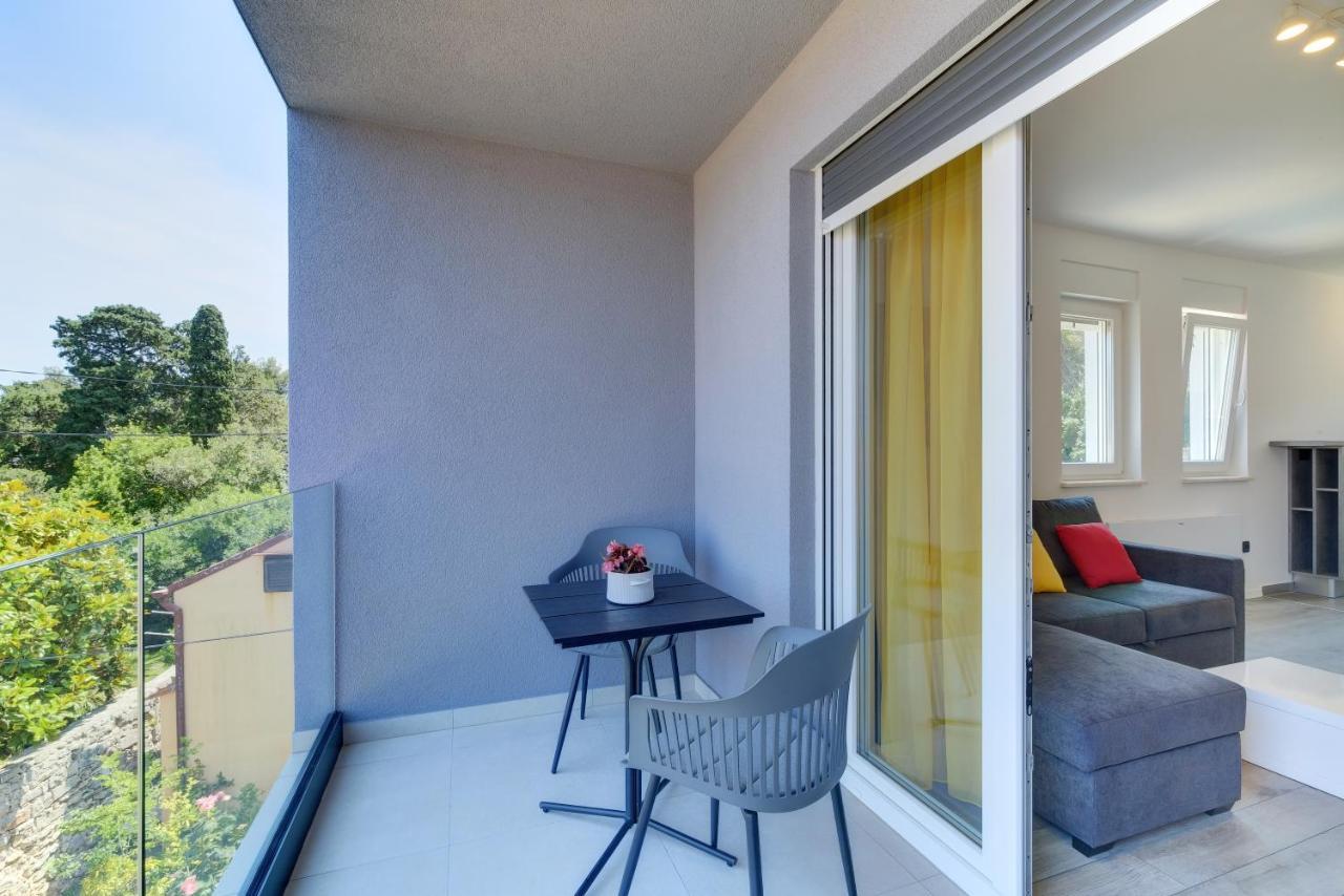 Apartments Hemetek Veli Lošinj Екстериор снимка