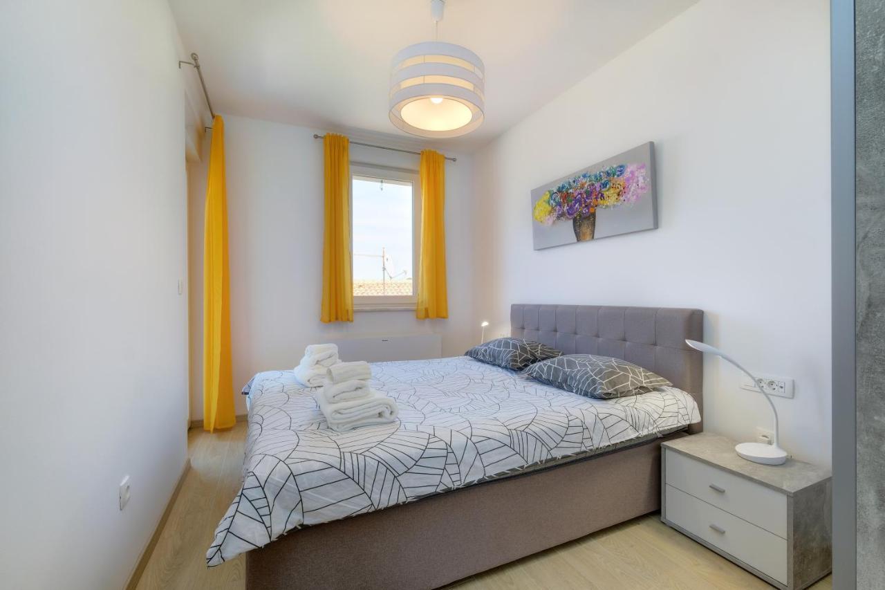 Apartments Hemetek Veli Lošinj Екстериор снимка