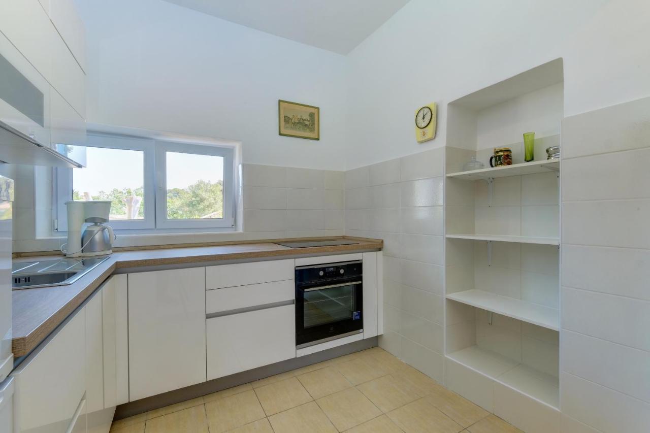 Apartments Hemetek Veli Lošinj Екстериор снимка