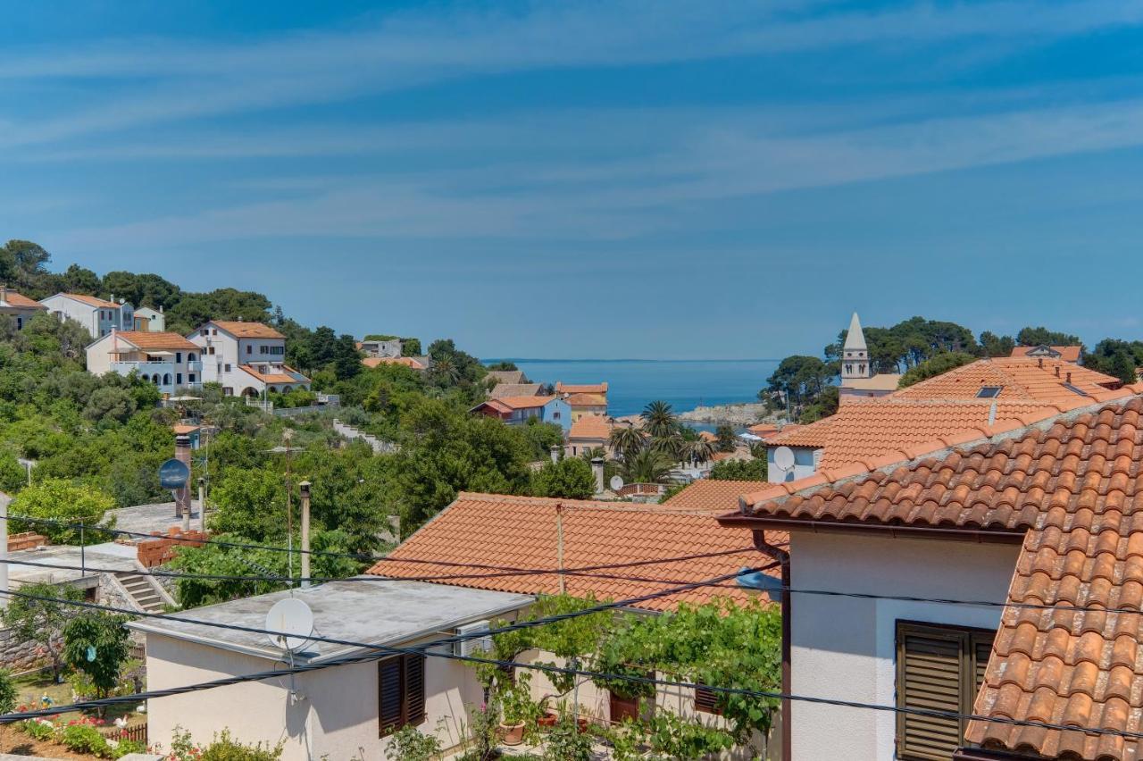 Apartments Hemetek Veli Lošinj Екстериор снимка