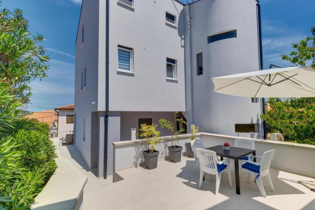 Apartments Hemetek Veli Lošinj Екстериор снимка